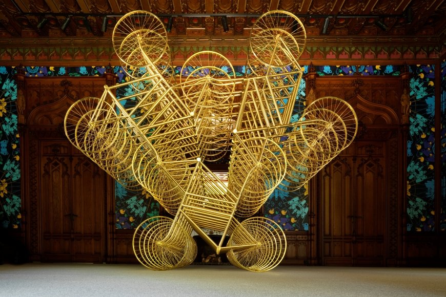 Ai Weiwei, Forever Bicycles, 2013, Stainless steel, Foto: Michael Maritsch